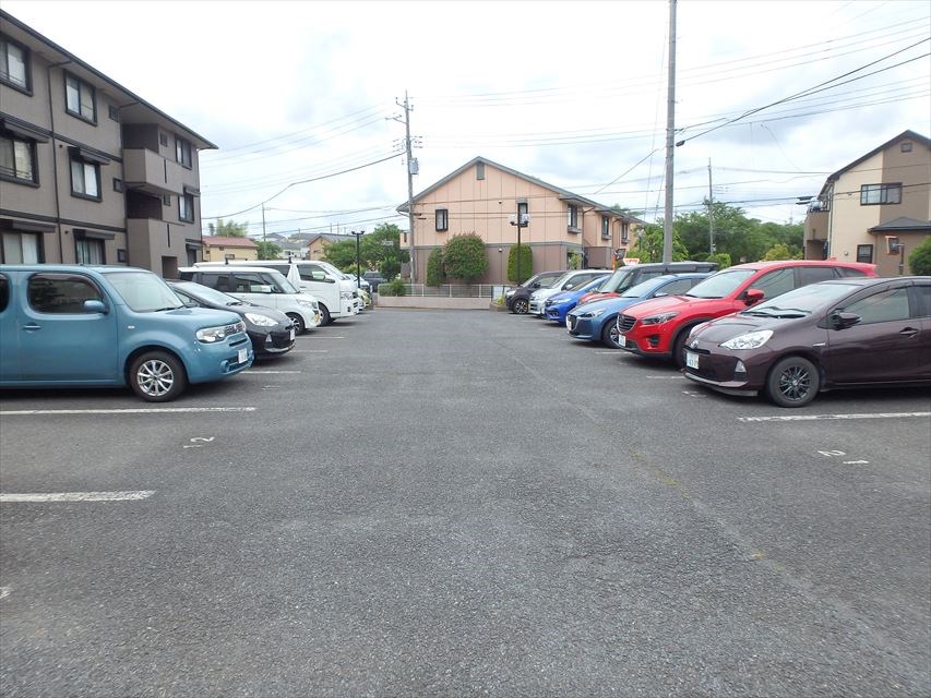 オークコート 駐車場