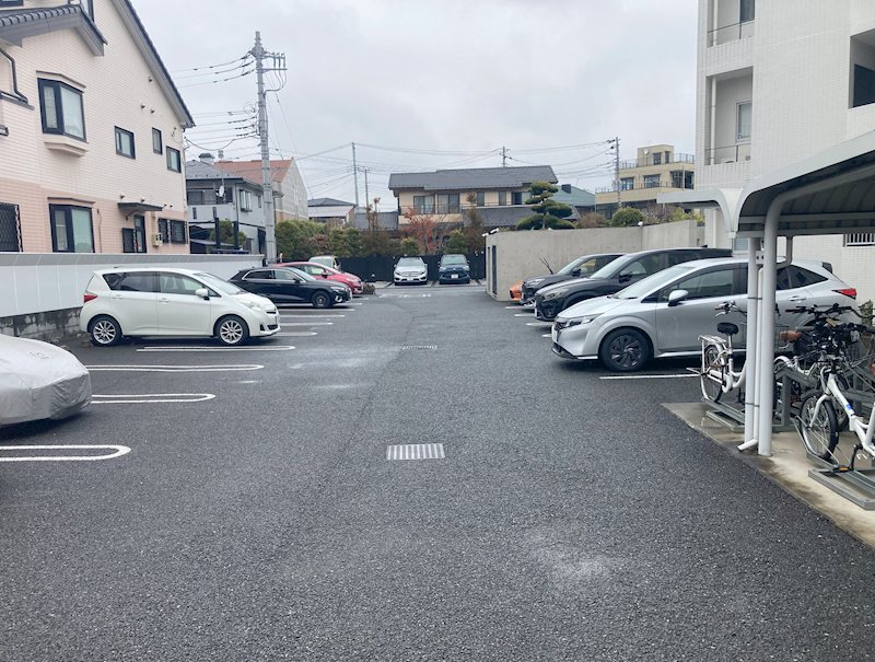 埼玉県蕨市錦町２丁目 駐車場