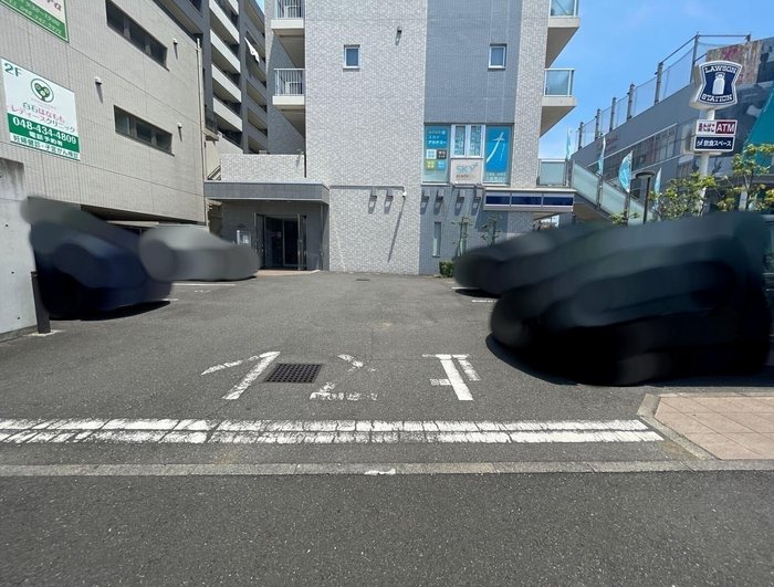 ハック北戸田クレシア 駐車場