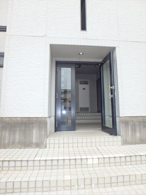 ヴァンベール冨士 エントランス